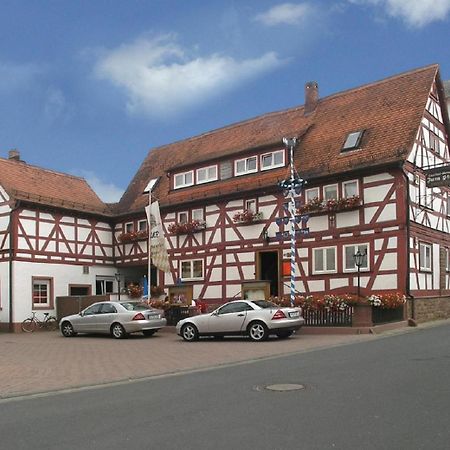 Gasthof-Landhotel-Metzgerei Zum Stern Rudenau Exterior foto